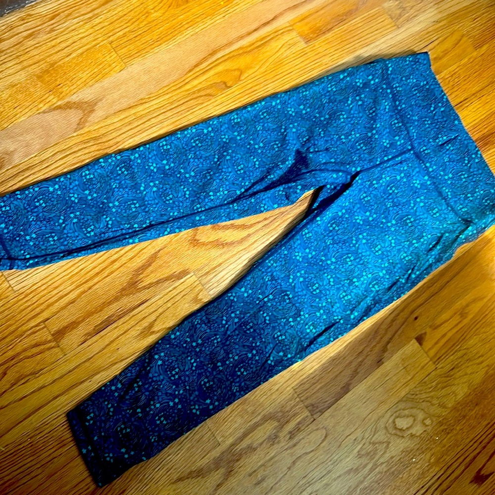 Zyia leggings